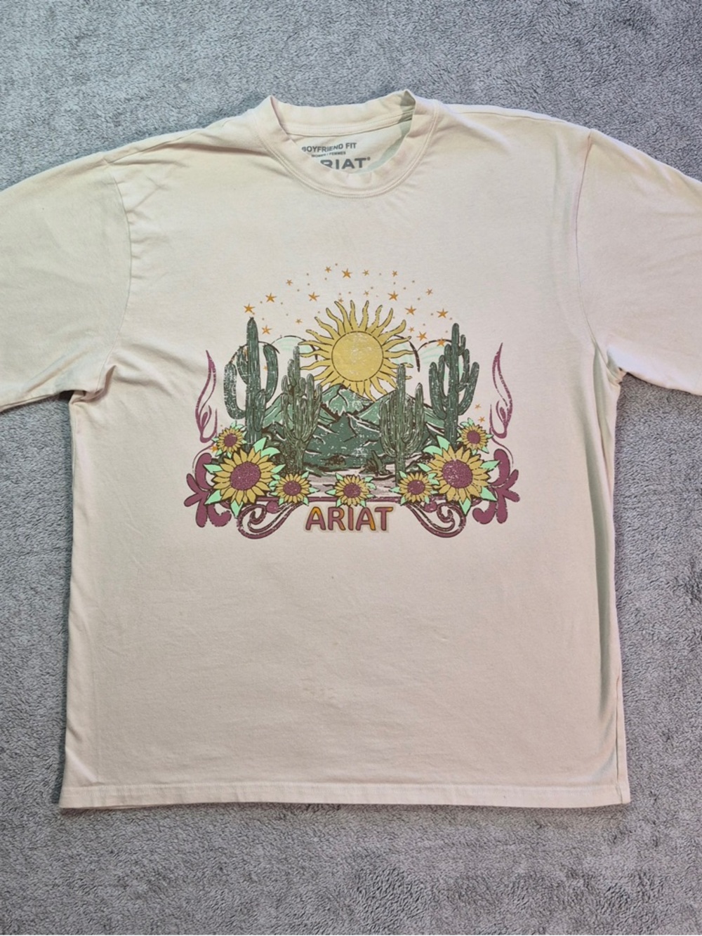 Ariat Cream Short Sleeve Graphic Tee